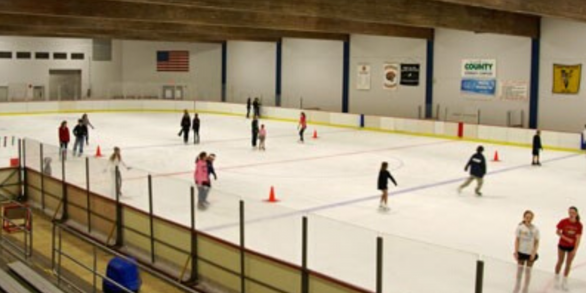 ICE RINK – University Recreation & Wellbeing – UW–Madison